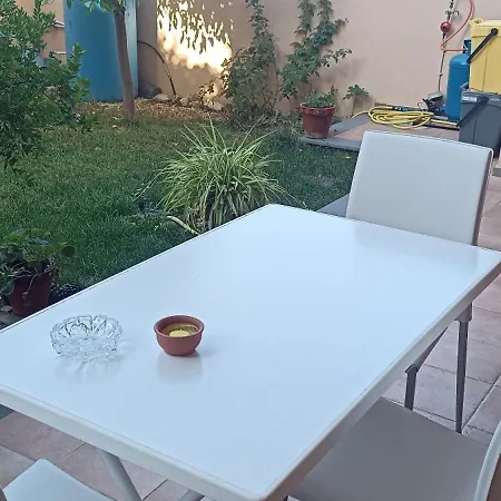 Apartment Casa Lilla 1 E 2 Casa Indipendente Con Giardino Oristano