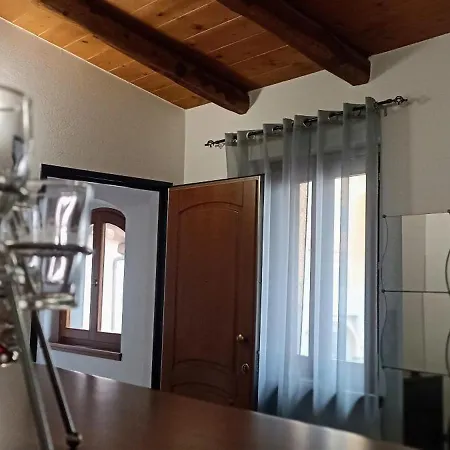 Casa Lilla 1 E 2 *