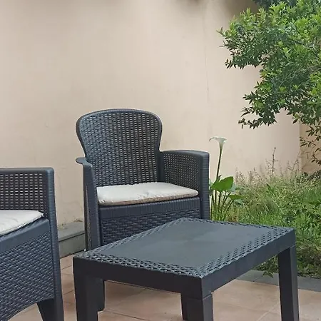 Casa Lilla 1 E 2 Casa Indipendente Con Giardino Apartmán *