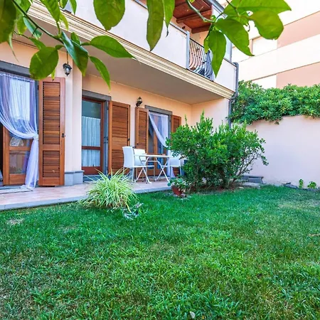 Casa Lilla Lepanto 67 Casa Indipendente Con Giardino Oristano