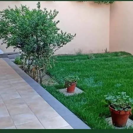 Casa Lilla 1 E 2 Casa Indipendente Con Giardino