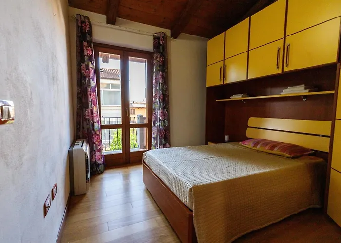 Casa Lilla 1 E 2 Casa Indipendente Con Giardino Апартаменты *