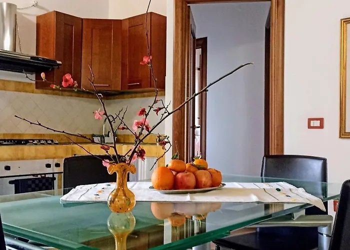 Апартаменты Casa Lilla 1 E 2 Casa Indipendente Con Giardino