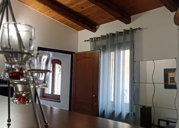 Casa Lilla 1 E 2 Casa Indipendente Con Giardino *